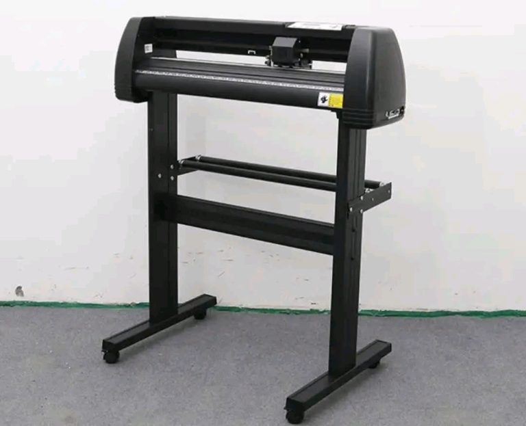 2FT Cutting Plotter (Normal Cut) 720J Model in Kenya
